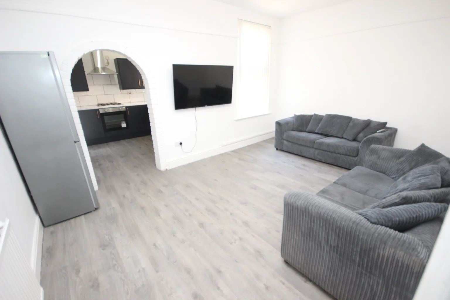 Alderson Road, L15