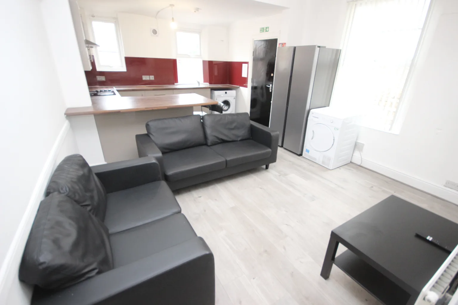 Langdale Road, L15