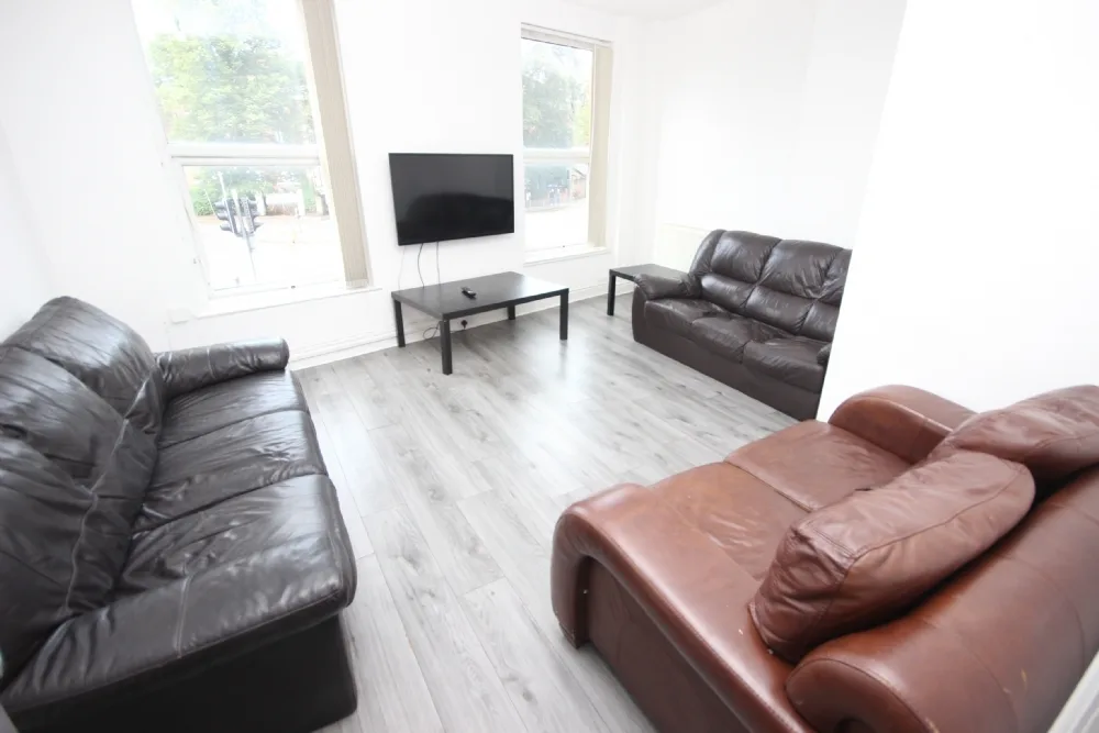 Smithdown Road, L15