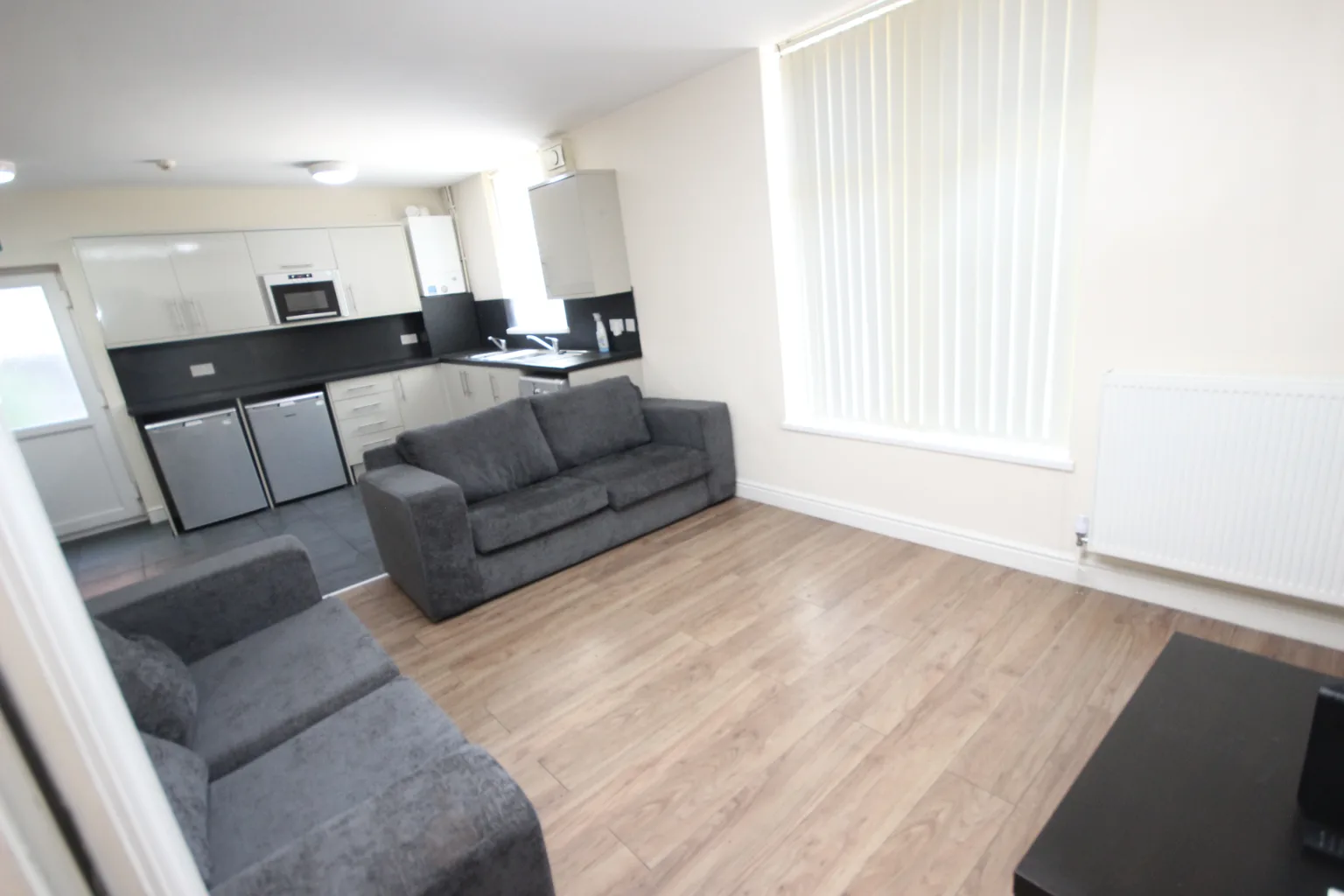 Connaught Road, L7 8RW